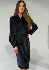 Женский велюровый халат средней длины с рукавами на манжетах Shato, Черный, M